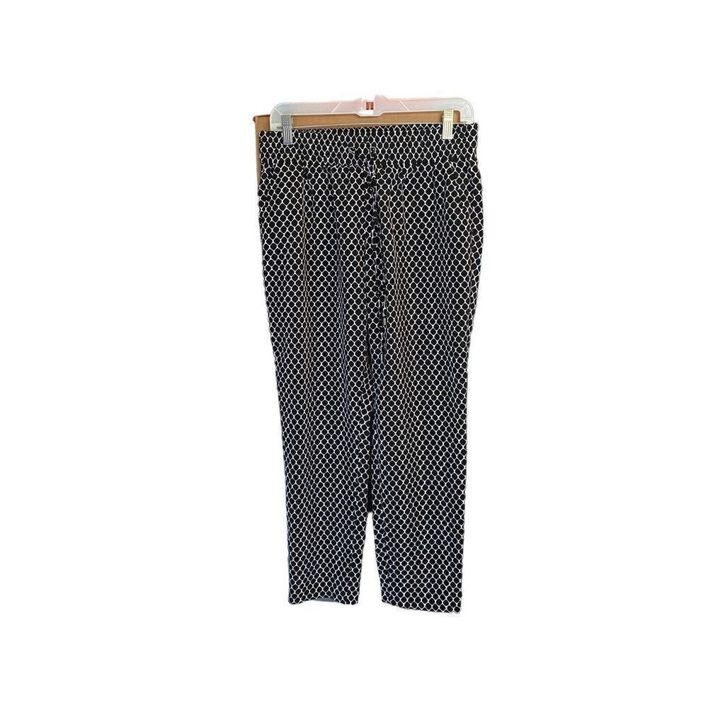 NWOT Apt. 9 women’s black and white geometric print pull on pants MP